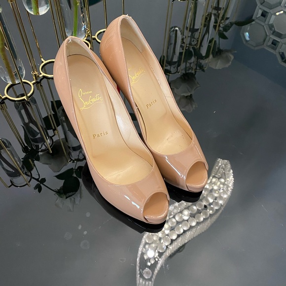 Women shoes - Picture 3 of 4